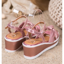 SHELOVET Sandale cu pene strălucitoare roz 1