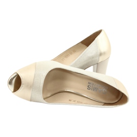 Navete cu vârf deschis Gamis 1525 bej de aur 4