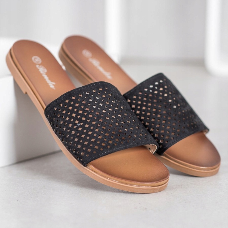 Renda Papuci ajurati negru 1