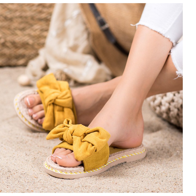 Anesia Paris Papuci eleganti din piele intoarsa galben 2