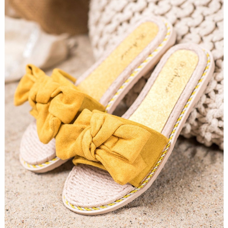 Anesia Paris Papuci eleganti din piele intoarsa galben 1