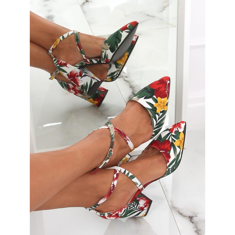 Pompe cu flori NC950 Alb multicolor 2