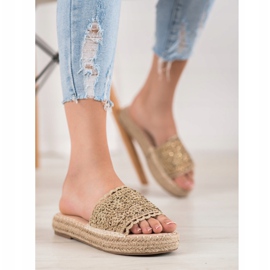 Small Swan Papuci Cu Cristale bej 2 Small Swan Papuci Cu Cristale bej 2