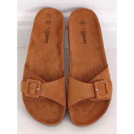 Papuci maro G-5026 Camel pe talpa de plută 1