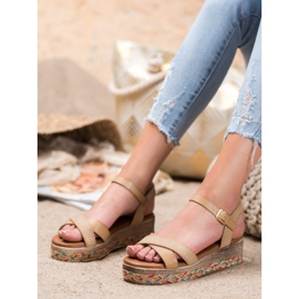 Small Swan Sandale la modă cu piele ecologică maro 1