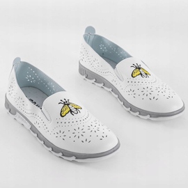 Adidași ajurati albi cu amprenta JH81172-1 1 Adidași ajurati albi cu amprenta JH81172-1 1