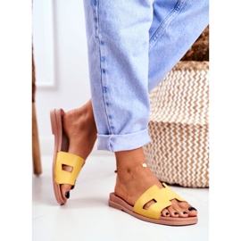 BUGO Papuci pentru femei Galben Geometric Clasic Theodora 2 BUGO Papuci pentru femei Galben Geometric Clasic Theodora 2