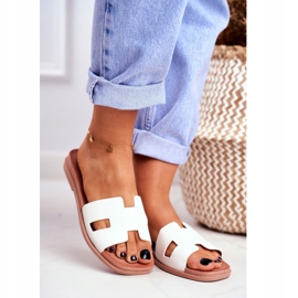 BUGO Papuci de damă White Geometric Classic Theodora alb 1 BUGO Papuci de damă White Geometric Classic Theodora alb 1