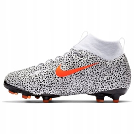 Pantofi de fotbal Nike Mercurial Superfly 7 Academy CR7 FG / MG Jr CV3182-180 multicolor alb 2 Pantofi de fotbal Nike Mercurial Superfly 7 Academy CR7 FG / MG Jr CV3182-180 multicolor alb 2