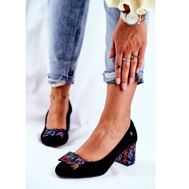 Pompă de damă Maciejka Suede Black 3356A-62 / 00-1 negru 2