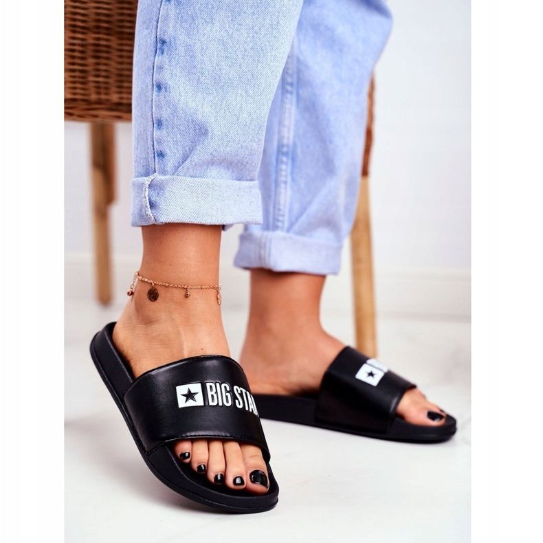 Papuci de damă Big Star Black GG274040 negru 1