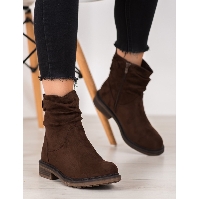 J. Star Muncitori maro închis 1