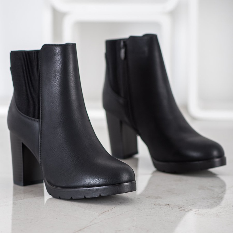 J. Star Cizme elegante cu toc negru 1