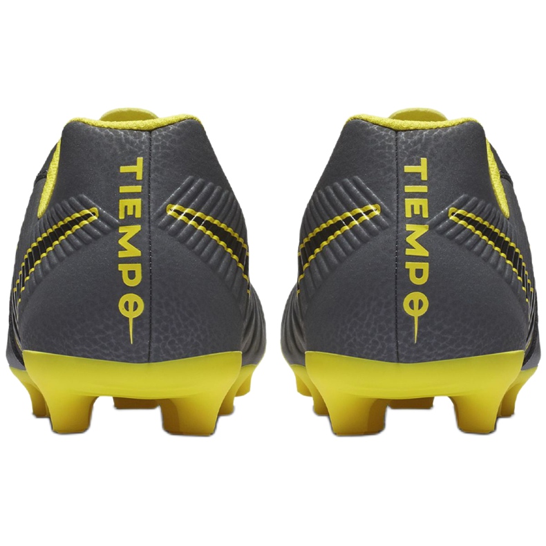 Pantofi de fotbal Nike Tiempo Legend 7 Club Mg M AO2597-070 gri 3