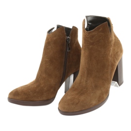 Gamis Cizme din piele de căprioară pe stâlp 4018 maro 2