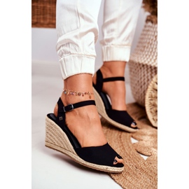 Sandale pentru femei pe pană împletită Big Star Black DD274A209 negru 3