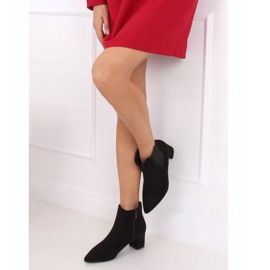 Cizme negre cu toc mic W27012 Negru 1 Cizme negre cu toc mic W27012 Negru 1