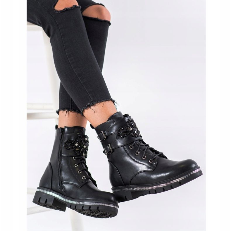 Groto Gogo Muncitori decorati negru 1