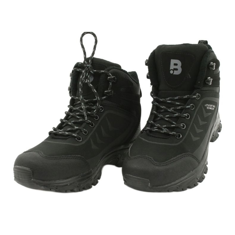 McBraun Trekking sport softshell de înaltă culoare negru 9TR37-1403 1 McBraun Trekking sport softshell de înaltă culoare negru 9TR37-1403 1