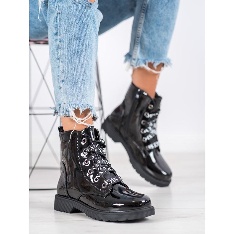 Muncitori lăcuți VINCEZA negru 2