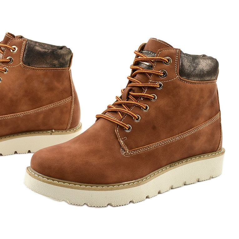 Cizme dantelate camel Haireino maro 1