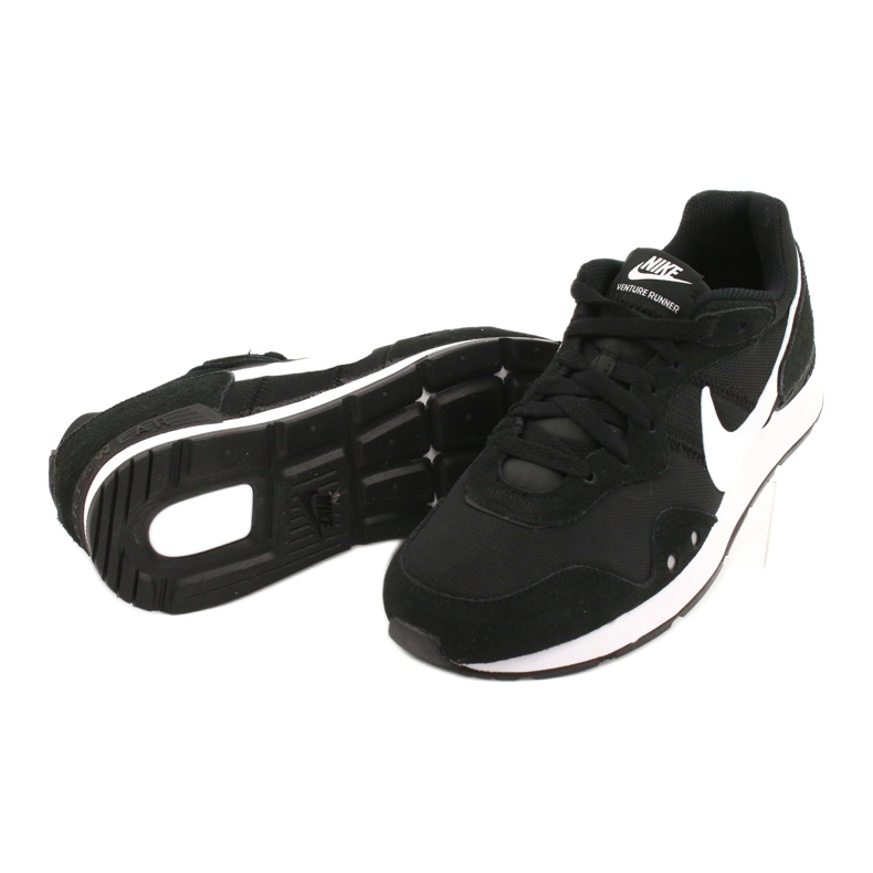 Pantofi Nike Venture Runner W CK2948-001 alb negru 3