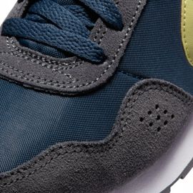 Pantofi Nike Md Valiant Jr CN8558-400 alb multicolor 1
