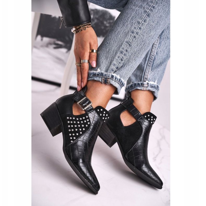 FB1 Cizme pentru femei cu toc cataramă neagră Rontra negru 2 FB1 Cizme pentru femei cu toc cataramă neagră Rontra negru 2