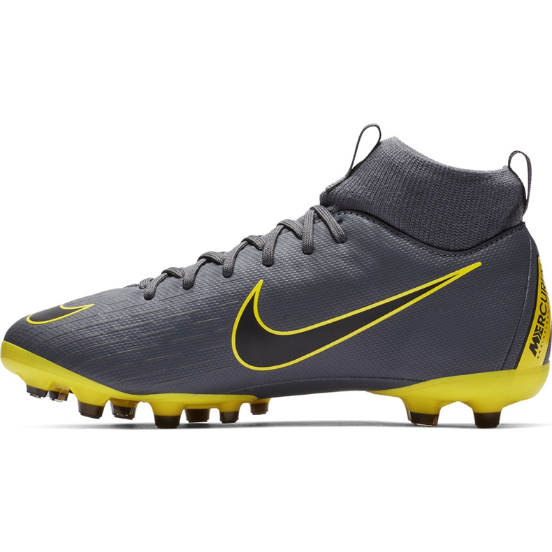 Pantofi de fotbal Nike Mercurial Superfly 6 Academy Mg Jr AH7337 070 multicolor gri 1