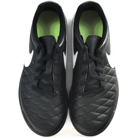Pantofi de fotbal Nike Majestry Ic Jr AQ7895 017 negru 1