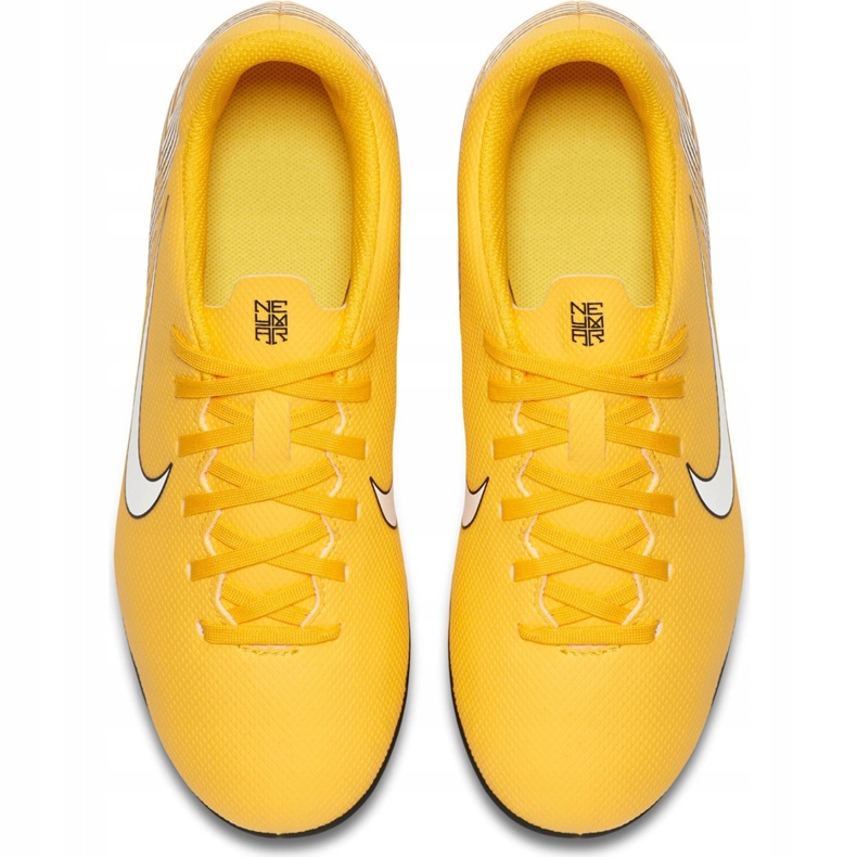 Pantofi de fotbal Nike Mercurial Vapor 12 Club Neymar Gs Mg Jr AO9472 710 multicolor galben 1