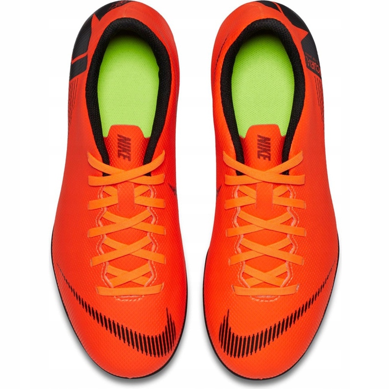 Pantofi de fotbal Nike Mercurial Vapor 12 Club Mg Jr AH7350 810 portocale portocale 1