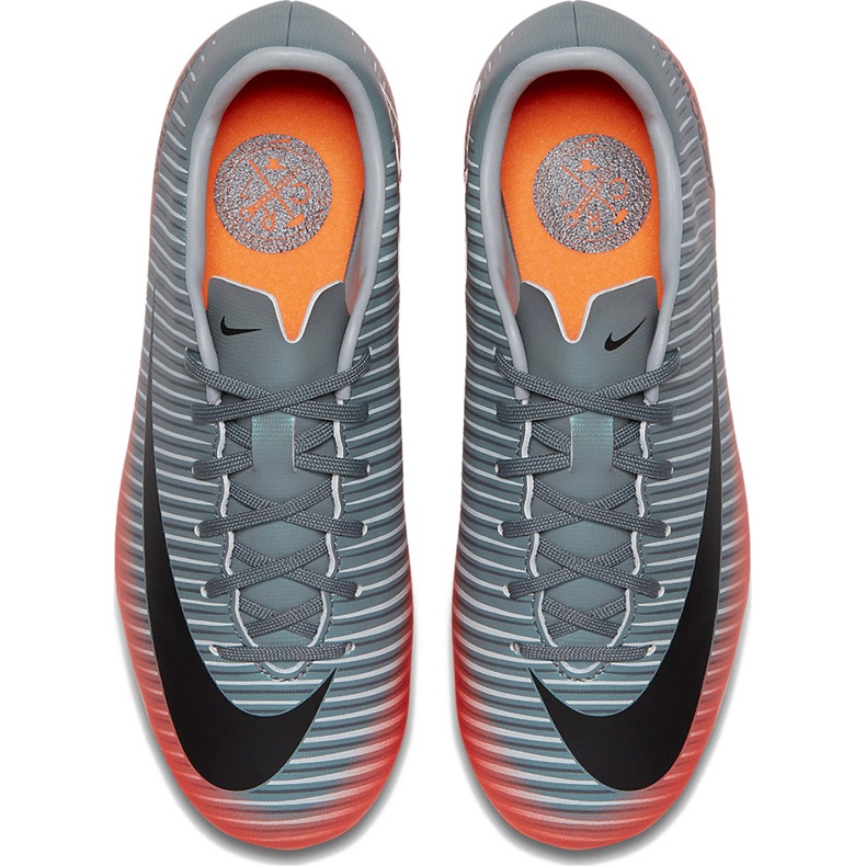 Pantofi de fotbal Nike Mercurial Victory 6 CR7 Ag Pro Jr 878643 001 gri 1