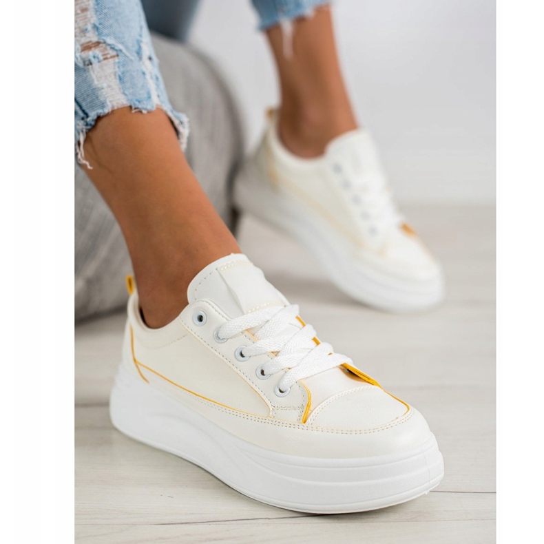 SHELOVET Încălțăminte sport pe platformă alb 1