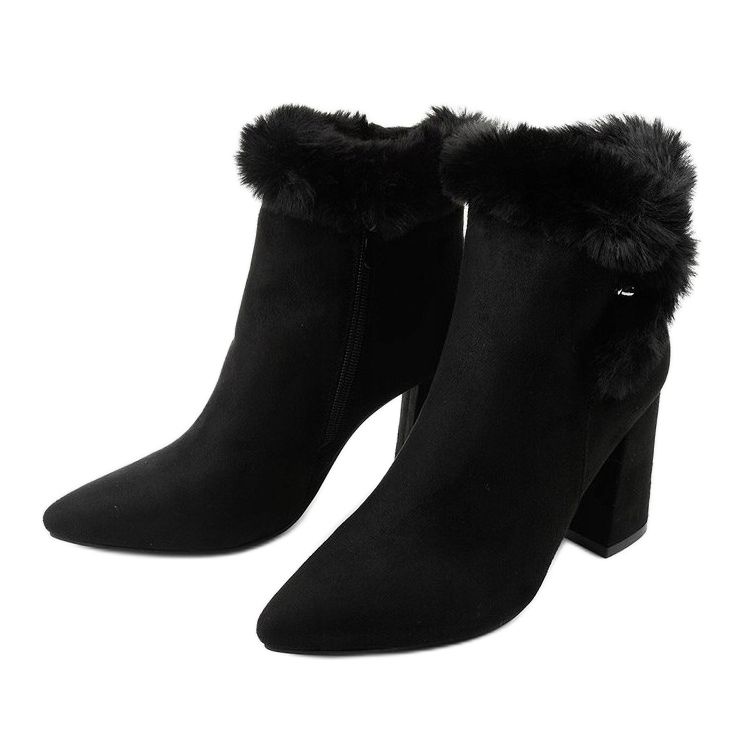 Ghete negre pe un stâlp cu fermoar Helike negru 2