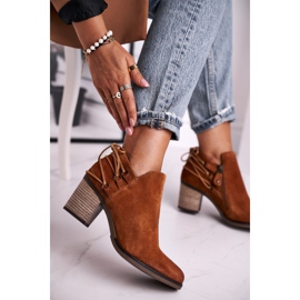 Cizme de damă pe toc Maciejka Spring Leather Red 04812-29 maro 2 Cizme de damă pe toc Maciejka Spring Leather Red 04812-29 maro 2