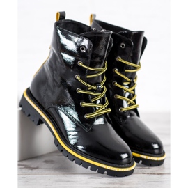 Goodin Trappers lacuit negru galben 2 Goodin Trappers lacuit negru galben 2