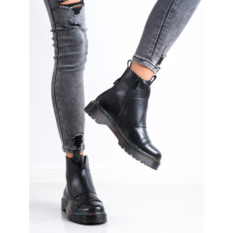 Bella Paris Muncitori negri de pe platformă negru 1