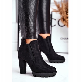 Cizme de damă alunecate pe un toc Eco-Suede Black Berry negru 1 Cizme de damă alunecate pe un toc Eco-Suede Black Berry negru 1