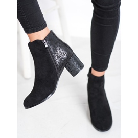 J. Star Cizme negre cu model negru 2