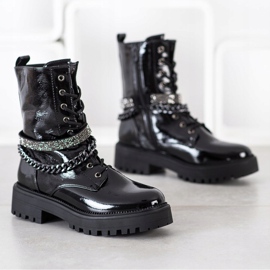 Seastar Muncitori negri cu lanț negru 1 Seastar Muncitori negri cu lanț negru 1