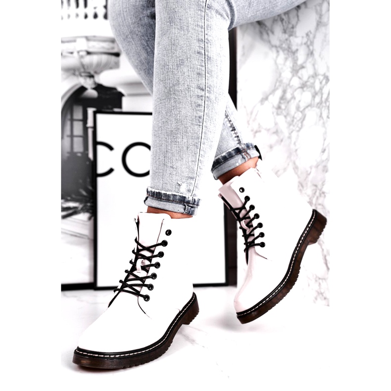 Evento Cizme pentru femei, cizme albe lăcuite 20BT35-3001 2