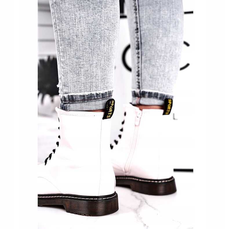 Evento Cizme pentru femei, cizme albe lăcuite 20BT35-3001 3