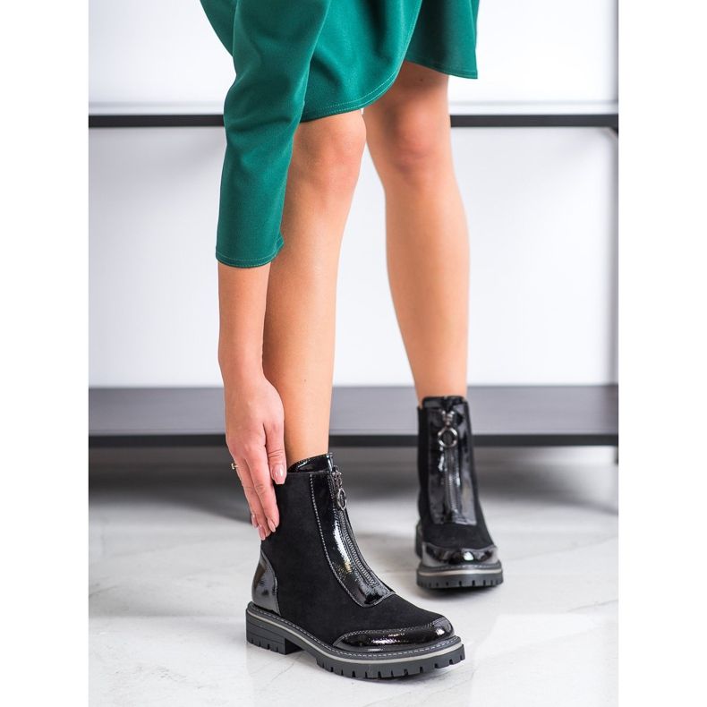 J. Star Muncitori calzi pe glisor negru 1