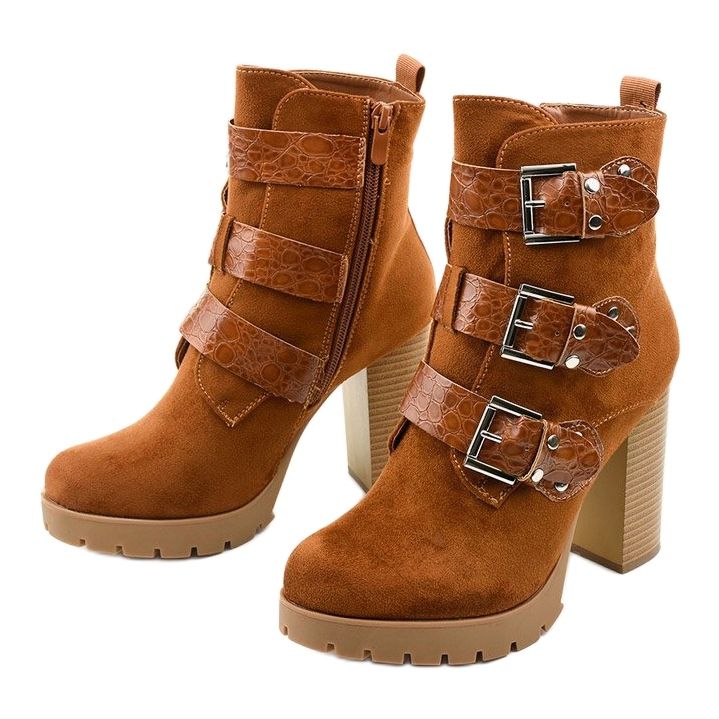 Cizme din piele de căprioară maro pe stâlpul Lilybank 2 Cizme din piele de căprioară maro pe stâlpul Lilybank 2