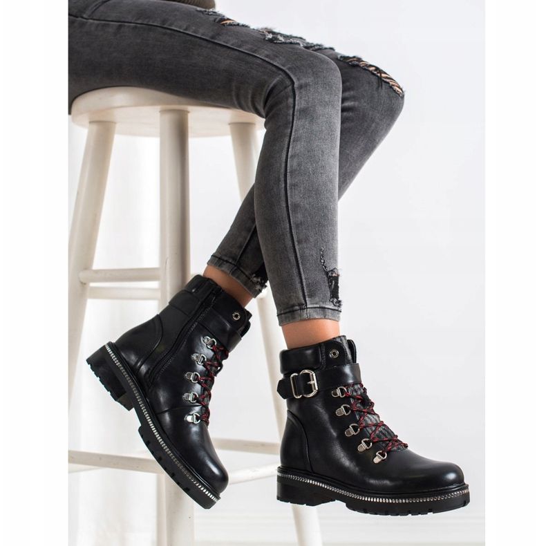 SHELOVET Lucrători în stâncă negru 2