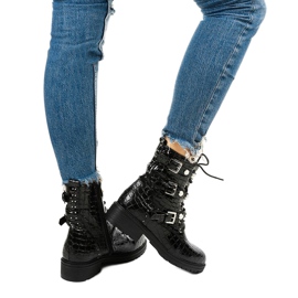 Cizme plate negre cu perle Torwain negru 2 Cizme plate negre cu perle Torwain negru 2