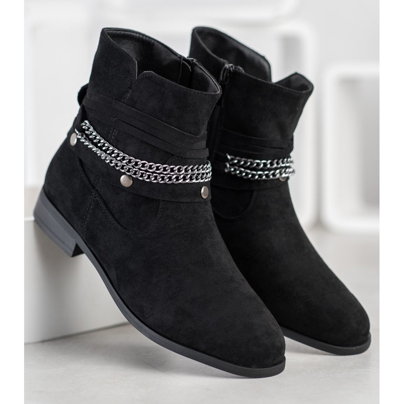 Cm Paris Cowgirls Cu Un Lanț Decorativ negru 1