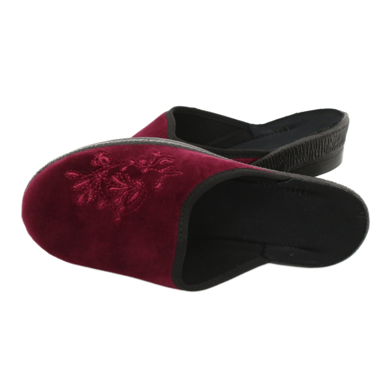 Papuci Befado velur 219D427 papuci burgund negru roșu multicolor 4 Papuci Befado velur 219D427 papuci burgund negru roșu multicolor 4