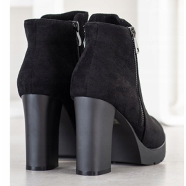 Small Swan Cizme cu toc negru 2